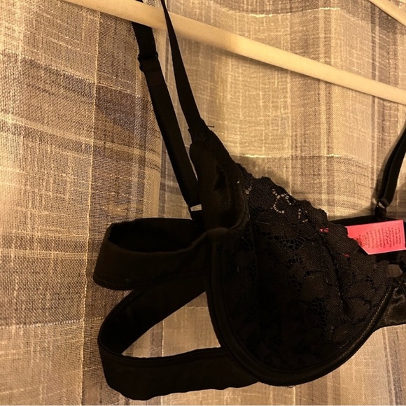 La SENZA Black Lace Underwire Bra - Picture 2 of 5